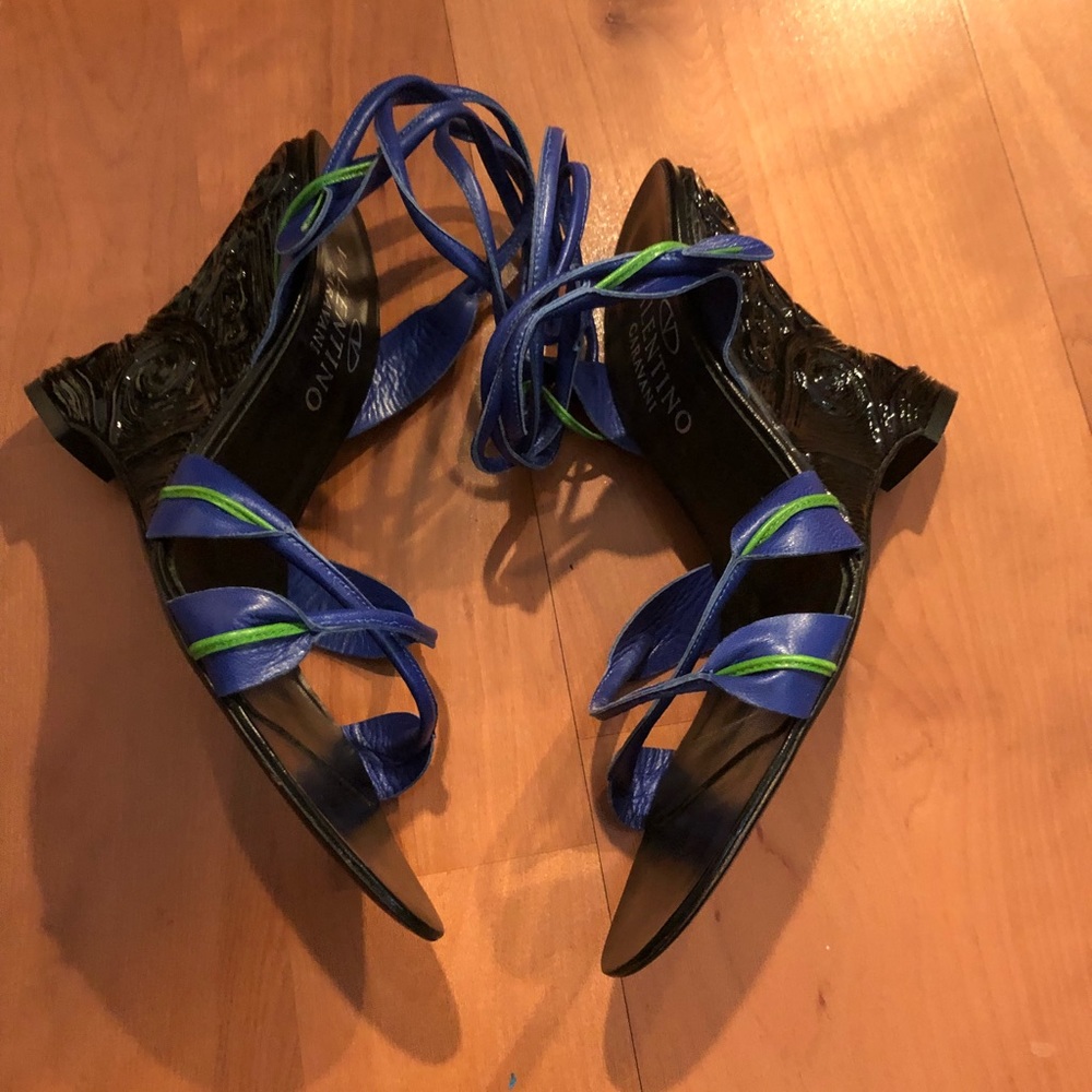 Valentino Garavani Wedge